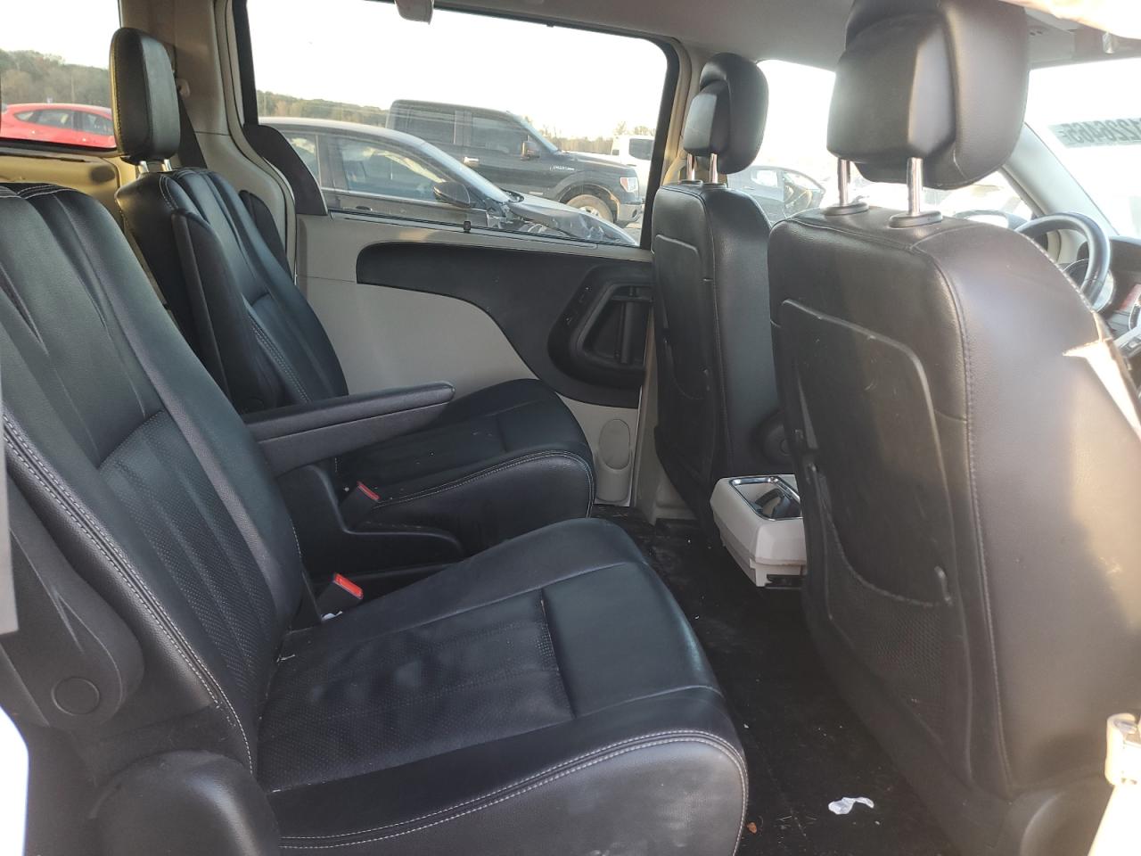 2015 Chrysler Town & Country Touring L VIN: 2C4RC1CG2FR507137 Lot: 91226465