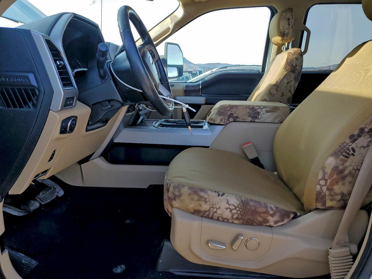 2019 Ford F250 Super Duty VIN: 1FT7W2B60KEF40951 Lot: 94335255