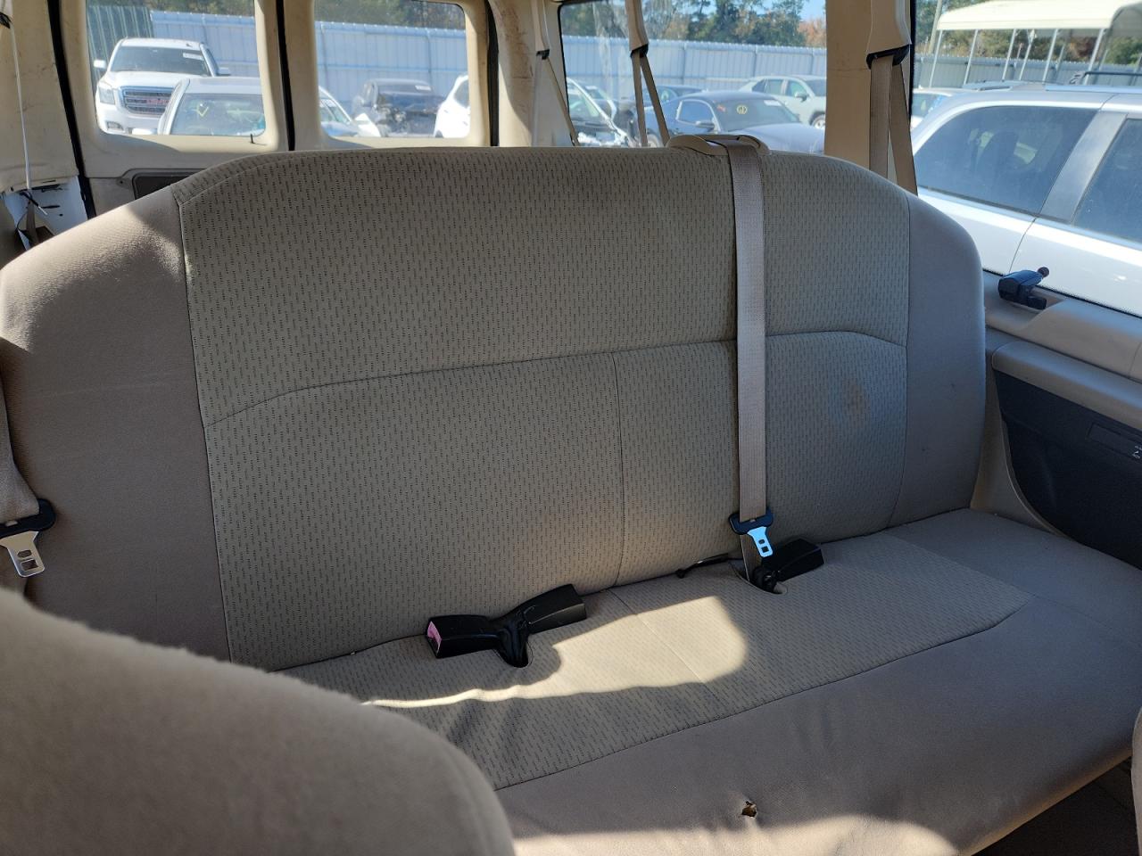 2011 Ford Econoline E350 Super Duty Wagon VIN: 1FBNE3BL8BDA61399 Lot: 91578855