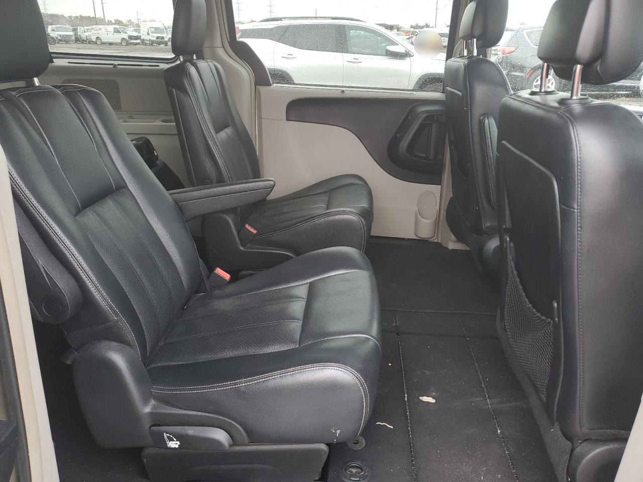 2013 Chrysler Town & Country Touring L VIN: 2C4RC1CG5DR508604 Lot: 93319885