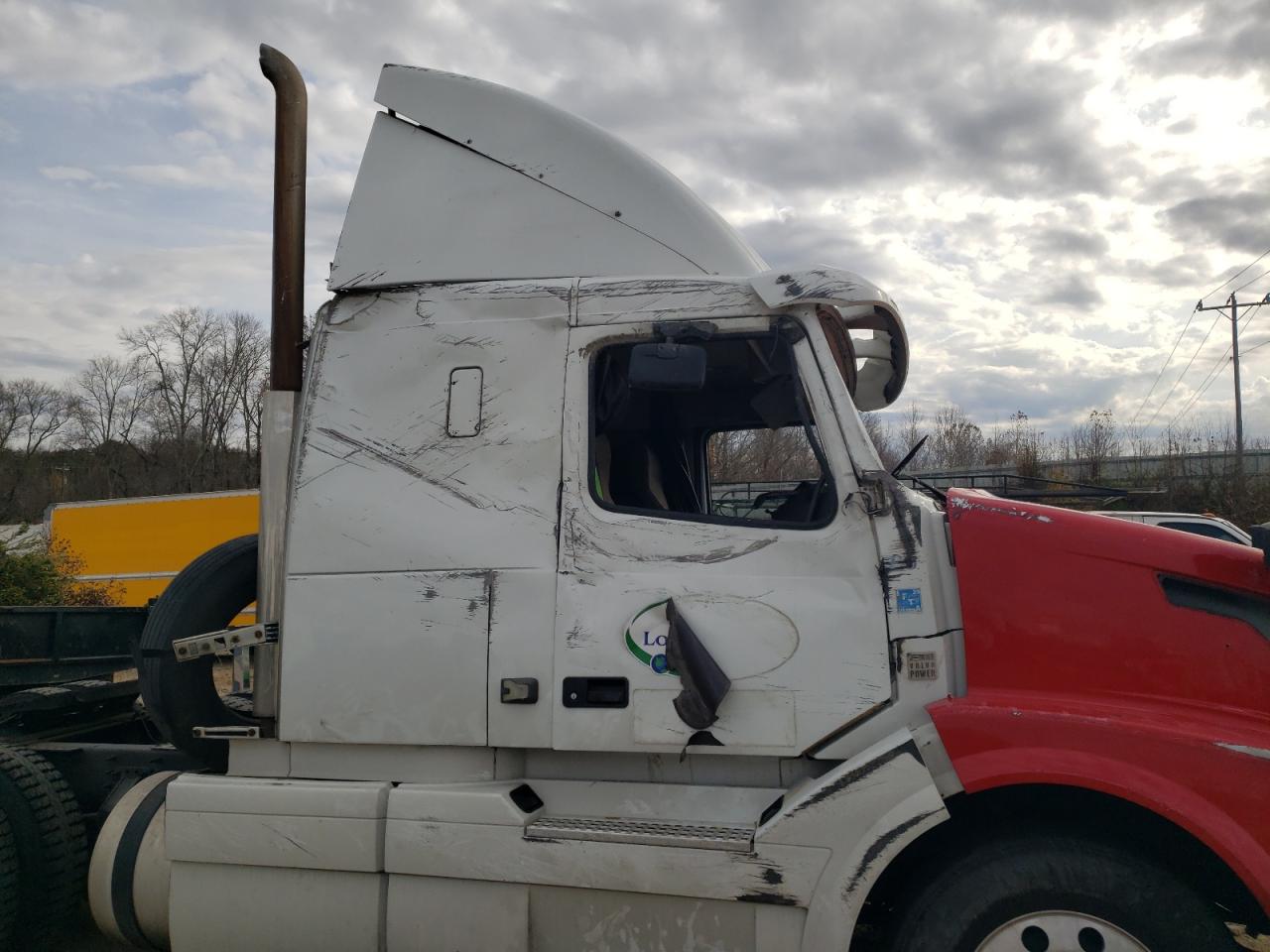 2015 Volvo Vn Vnl VIN: 4V4NC9DG5FN921414 Lot: 93292915