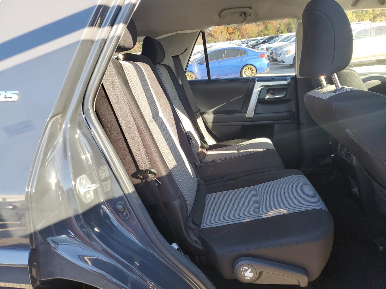 2024 Toyota 4Runner Sr5 VIN: JTEEU5JR2R5314703 Lot: 92703545