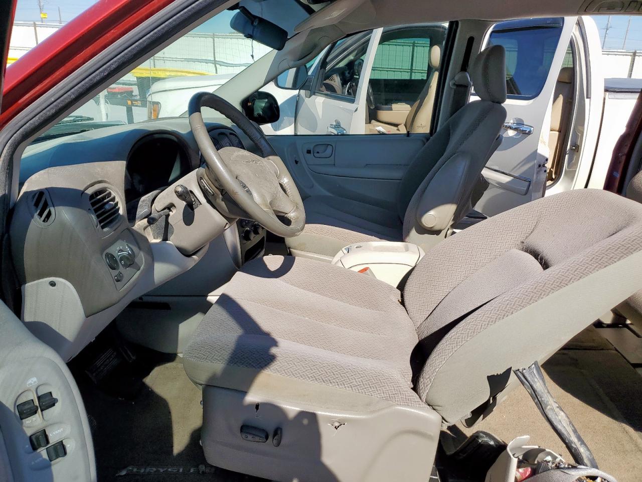 2007 Chrysler Town & Country Touring VIN: 2A4GP54L27R135860 Lot: 91019185