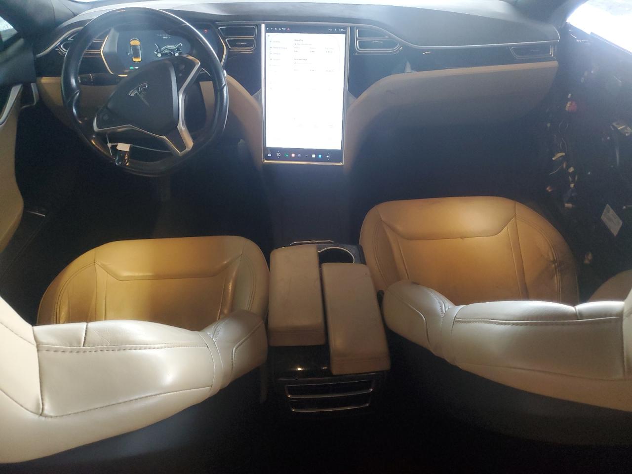 2016 Tesla Model S VIN: 5YJSA1E21GF142827 Lot: 92068695