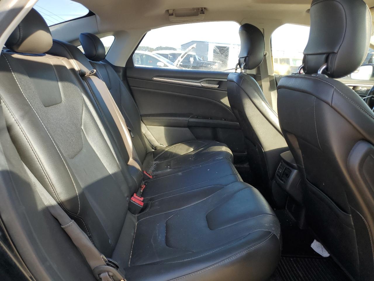 2014 Ford Fusion Titanium VIN: 3FA6P0K91ER149192 Lot: 92745705