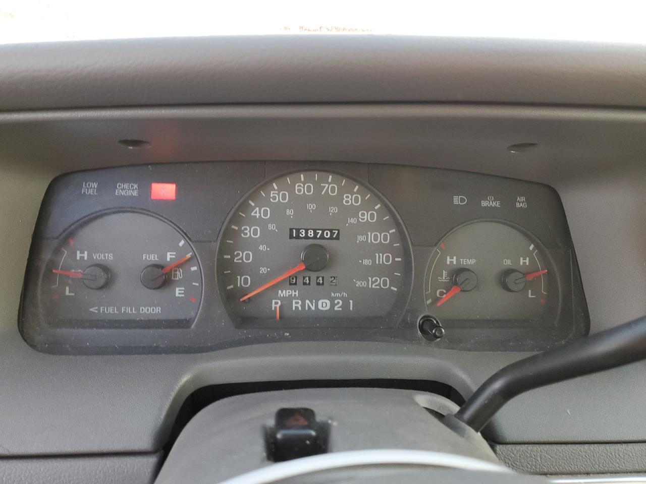 2001 Mercury Grand Marquis Ls VIN: 2MEFM75W31X705185 Lot: 92100765