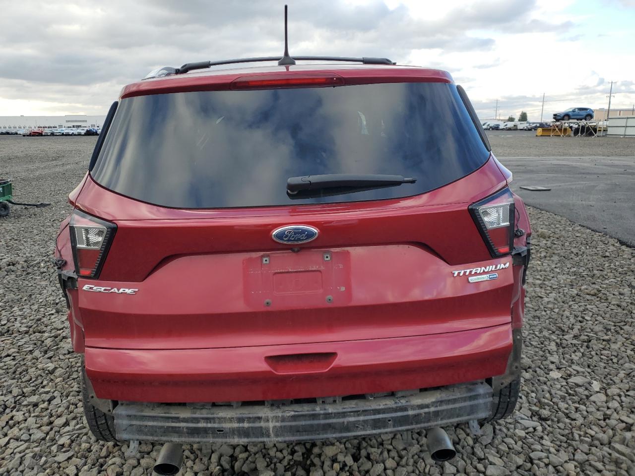 2018 Ford Escape Titanium VIN: 1FMCU9J90JUC49522 Lot: 92949185