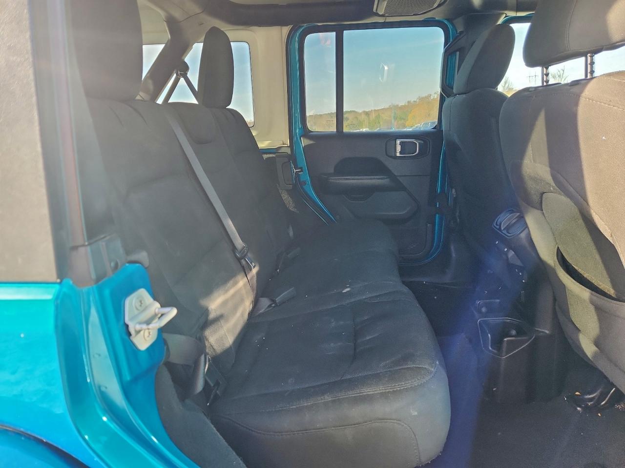 2020 Jeep Wrangler Unlimited Sahara VIN: 1C4HJXENXLW127837 Lot: 94313465