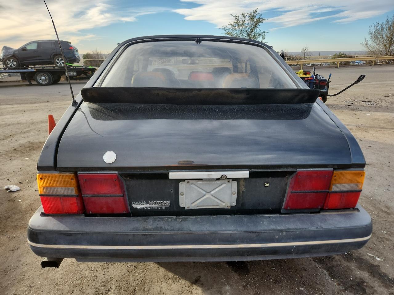 1988 Saab 900 VIN: YS3AL35L8J3027679 Lot: 90948985