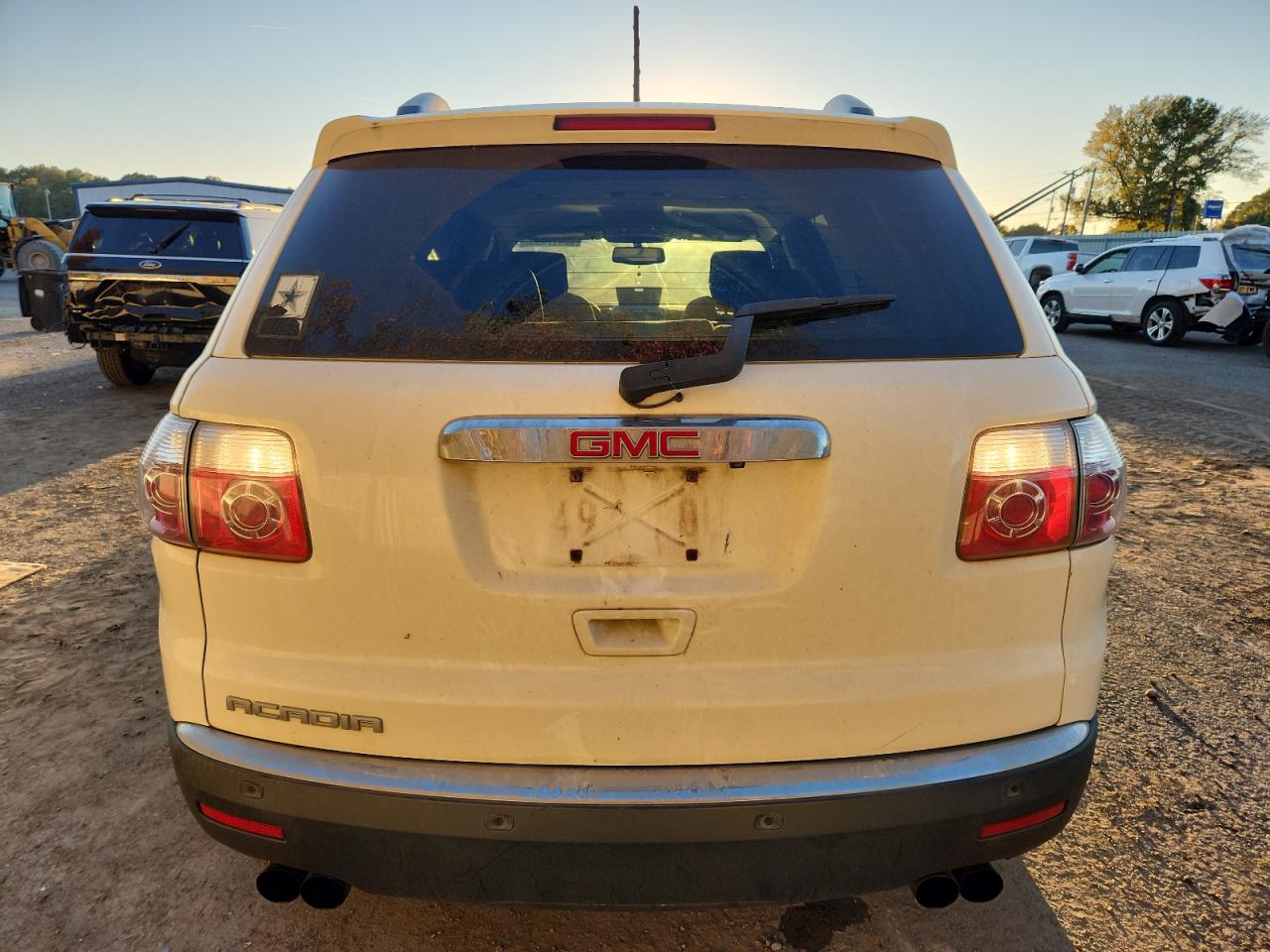 2010 GMC Acadia Sle VIN: 1GKLRLED2AJ145105 Lot: 92417455