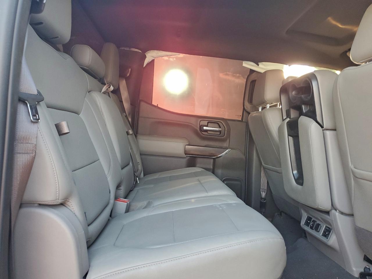 2021 GMC Sierra K1500 Slt VIN: 3GTU9DEDXMG464828 Lot: 92253175