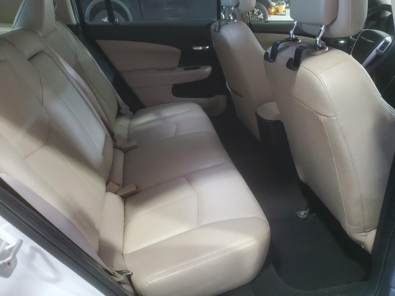 2012 Chrysler 200 Limited VIN: 1C3CCBCBXCN263427 Lot: 92673895