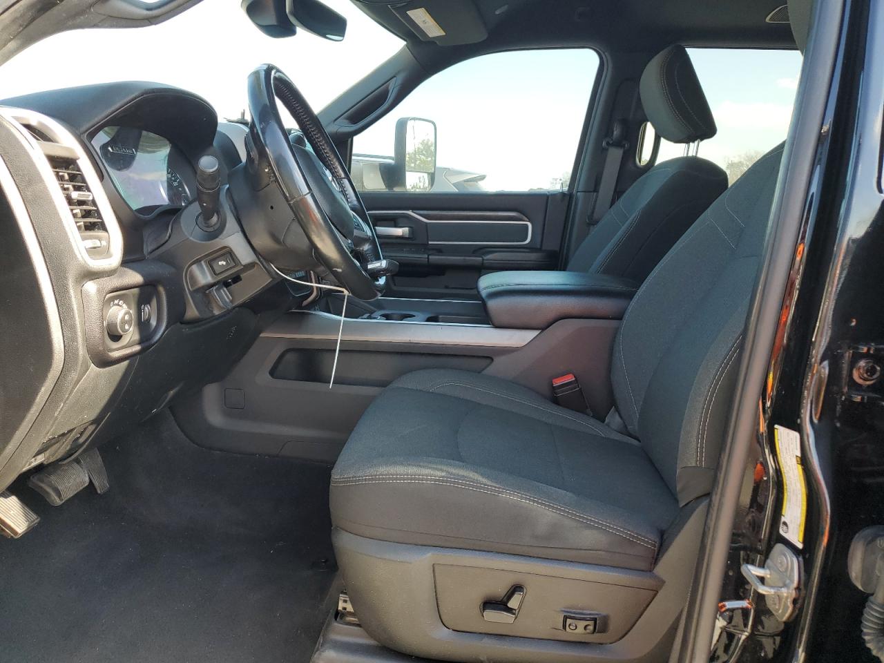 2021 Ram 3500 Big Horn VIN: 3C63RRHL2MG528492 Lot: 92865495