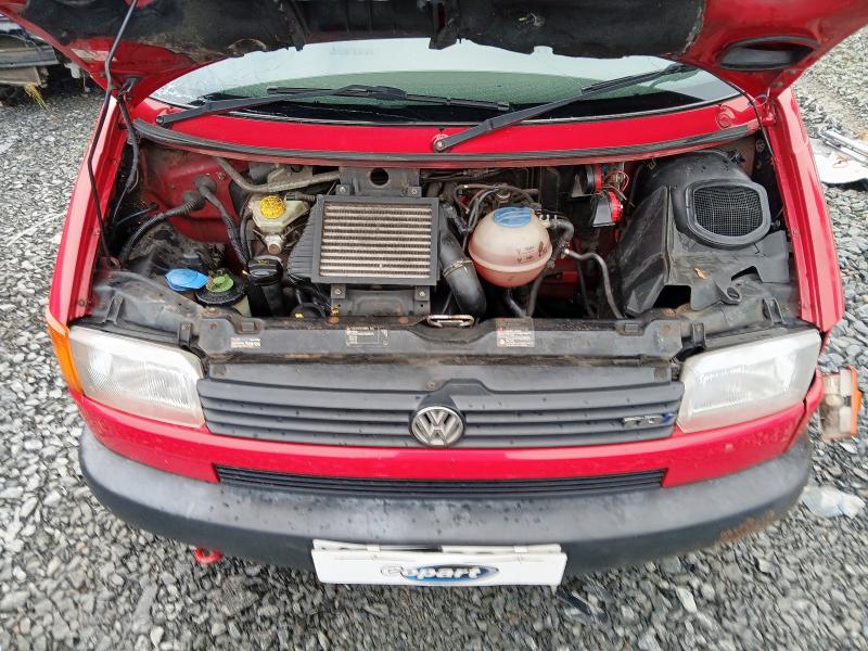 2002 VOLKSWAGEN TRANSPORTER TDI SWB 