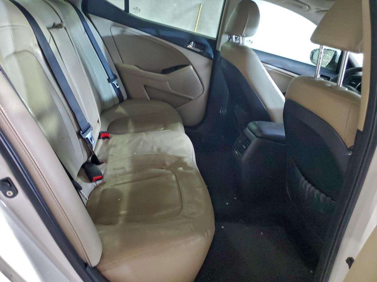 2011 Kia Optima Ex VIN: KNAGN4A71B5120136 Lot: 93845095