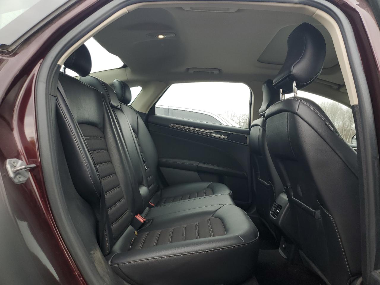 2017 Ford Fusion Se VIN: 3FA6P0HDXHR268925 Lot: 90470015