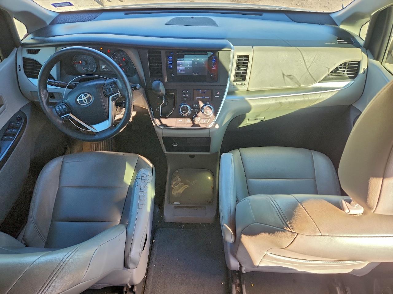 2015 Toyota Sienna VIN: 5TDZK3DC0FS531793 Lot: 93766575