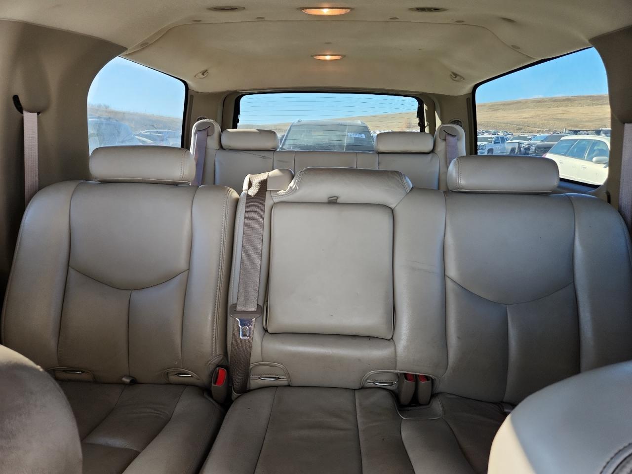 2005 GMC Yukon Xl K1500 VIN: 3GKFK16Z45G232706 Lot: 91956145