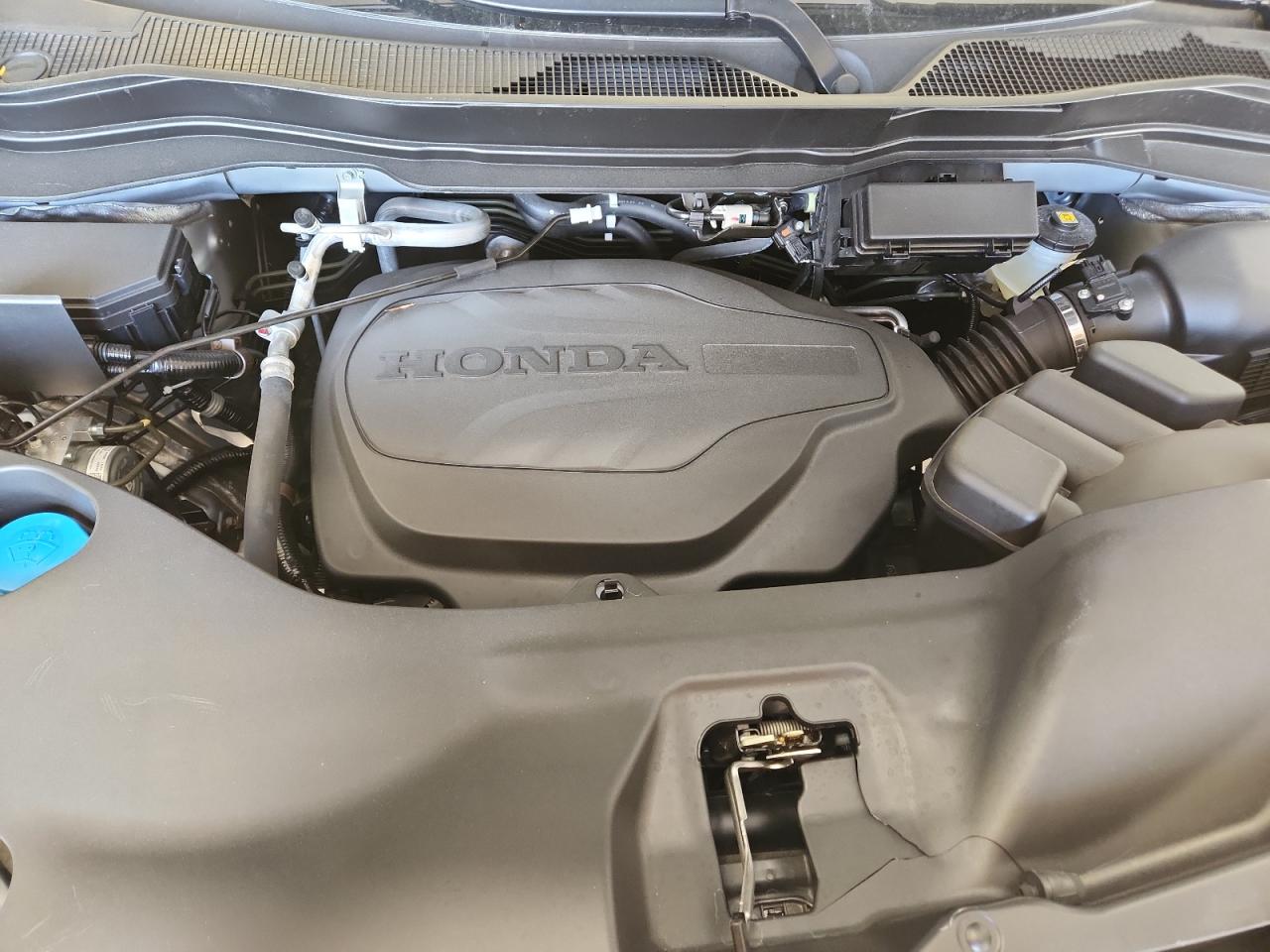 2025 Honda Ridgeline Sport VIN: 5FPYK3F11SB001801 Lot: 92309205