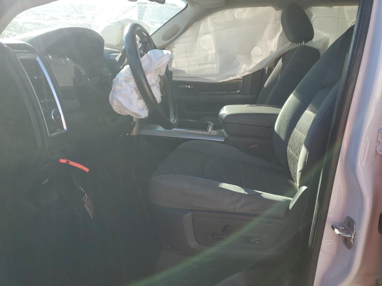 2014 Ram 1500 Slt VIN: 1C6RR7LT1ES142467 Lot: 90983915