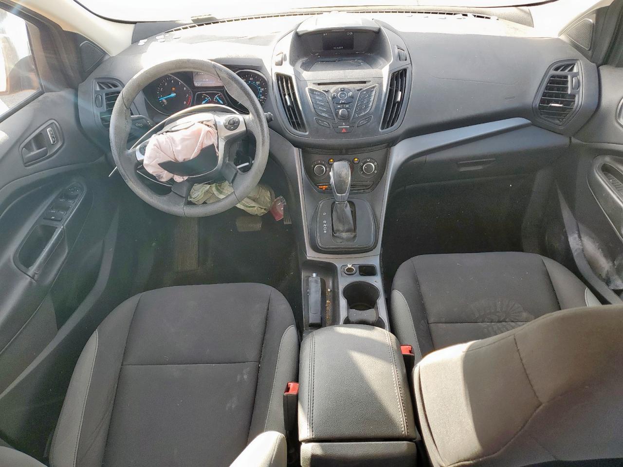 2016 Ford Escape S VIN: 1FMCU0F78GUC88452 Lot: 92128525