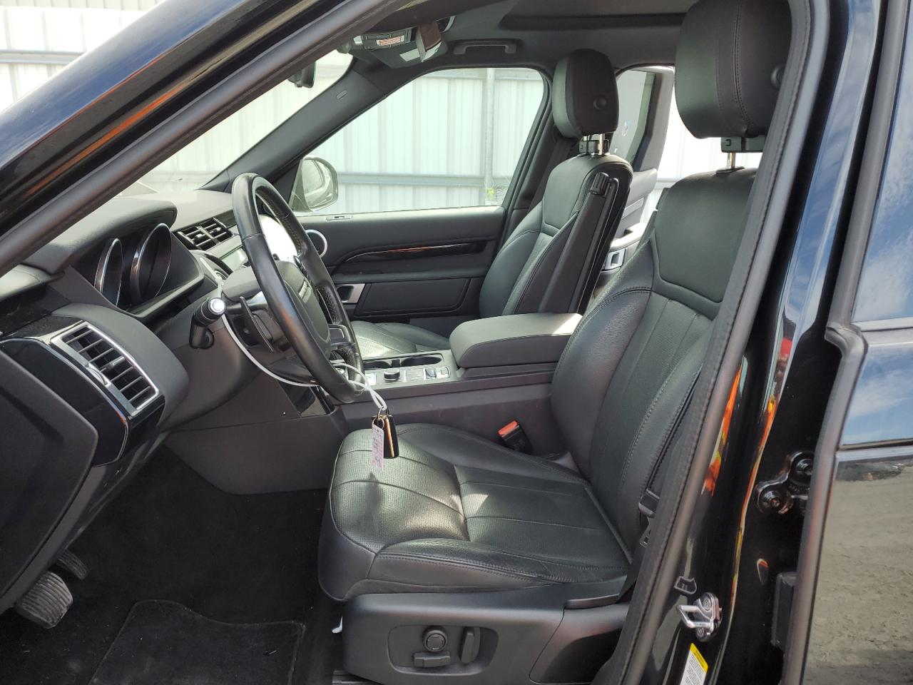 2020 Land Rover Discovery Se VIN: SALRG2RV4L2427292 Lot: 87189565