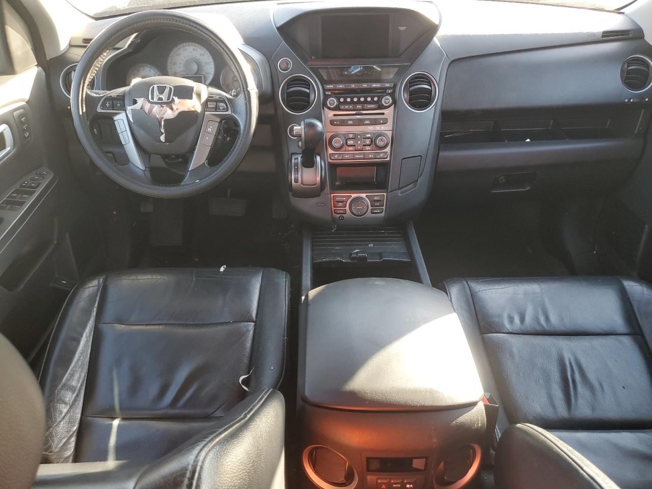 2015 Honda Pilot Touring VIN: 5FNYF4H93FB038005 Lot: 92481695