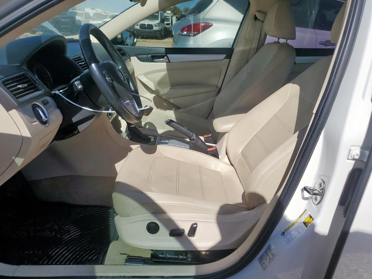 2012 Volkswagen Passat Se VIN: 1VWBH7A30CC093847 Lot: 92417545