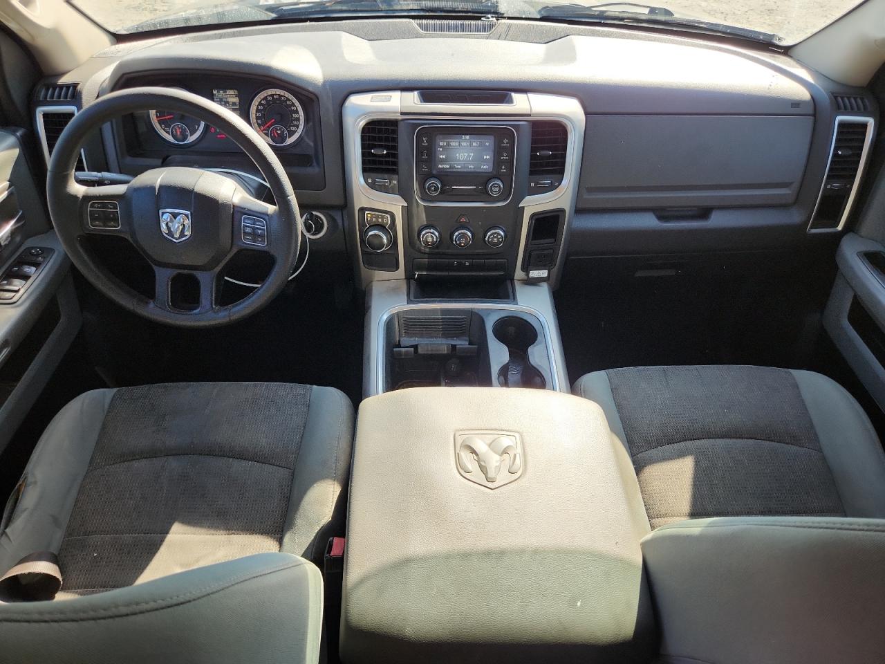 2017 Ram 1500 Slt VIN: 1C6RR6GG2HS735265 Lot: 93009175