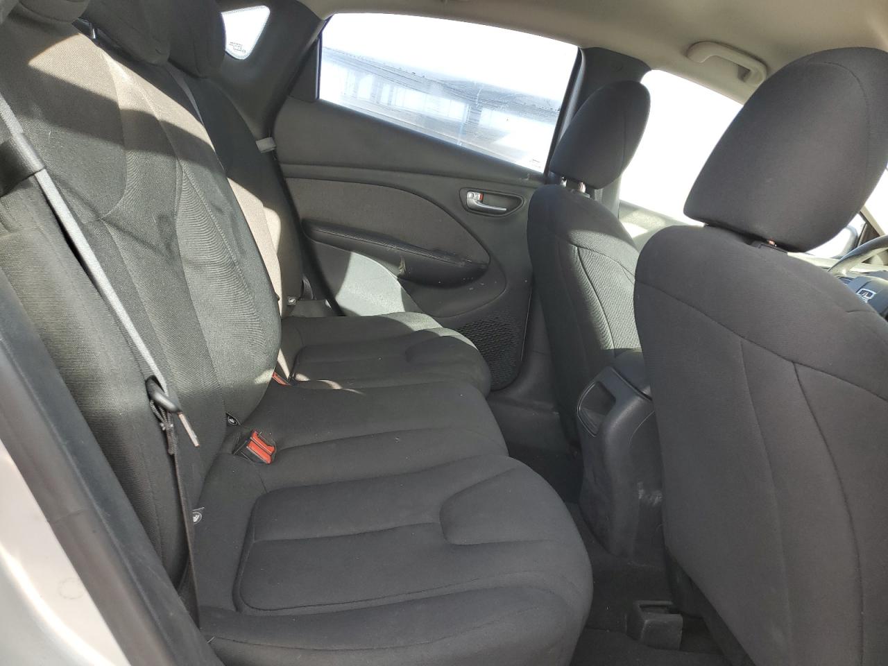 2013 Dodge Dart Se VIN: 1C3CDFAA0DD266634 Lot: 90953675