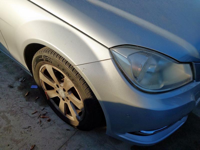 2013 MERCEDES-BENZ C CLASS C180 BLUEEFFICIENCY EXECUTIVE SE 4DR AUTO