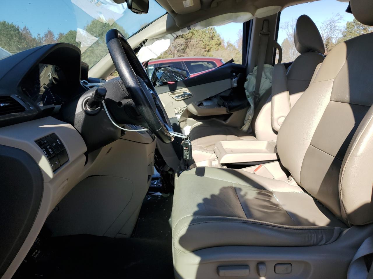 2014 Honda Odyssey Touring VIN: 5FNRL5H99EB035885 Lot: 92591895