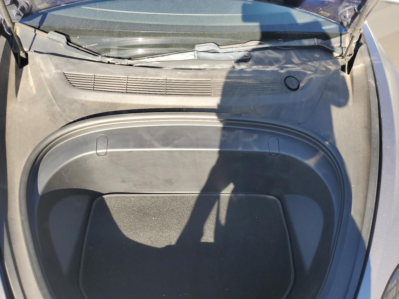 2018 Tesla Model 3 VIN: 5YJ3E1EA7JF154164 Lot: 92327595