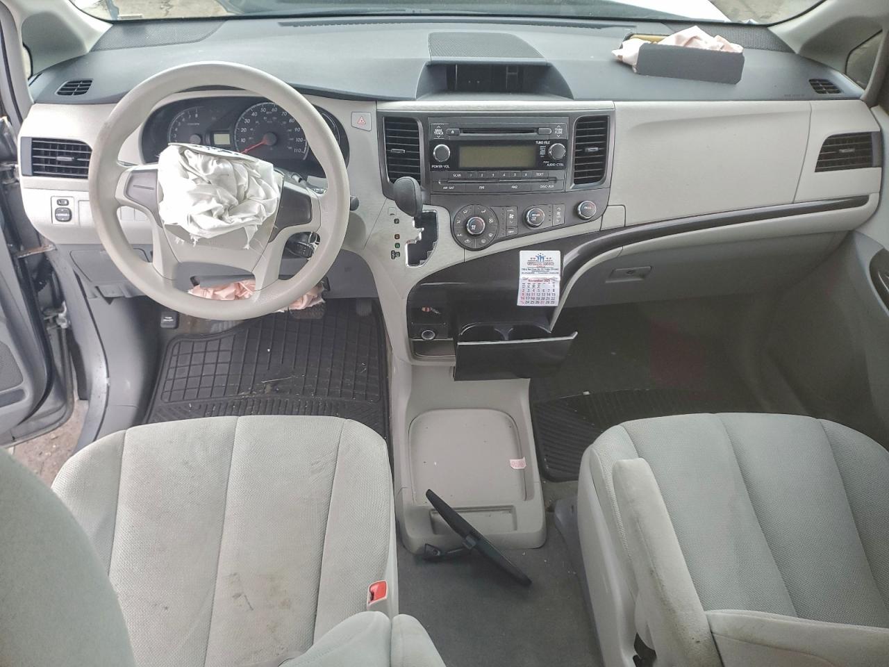 2014 Toyota Sienna VIN: 5TDZK3DC7ES438896 Lot: 94664355