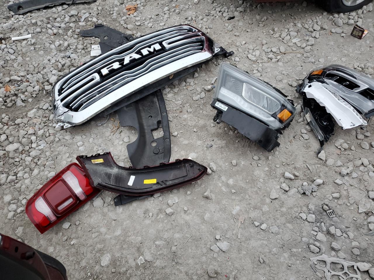 2023 Ram 1500 Laramie VIN: 1C6SRFJT8PN643811 Lot: 93670665