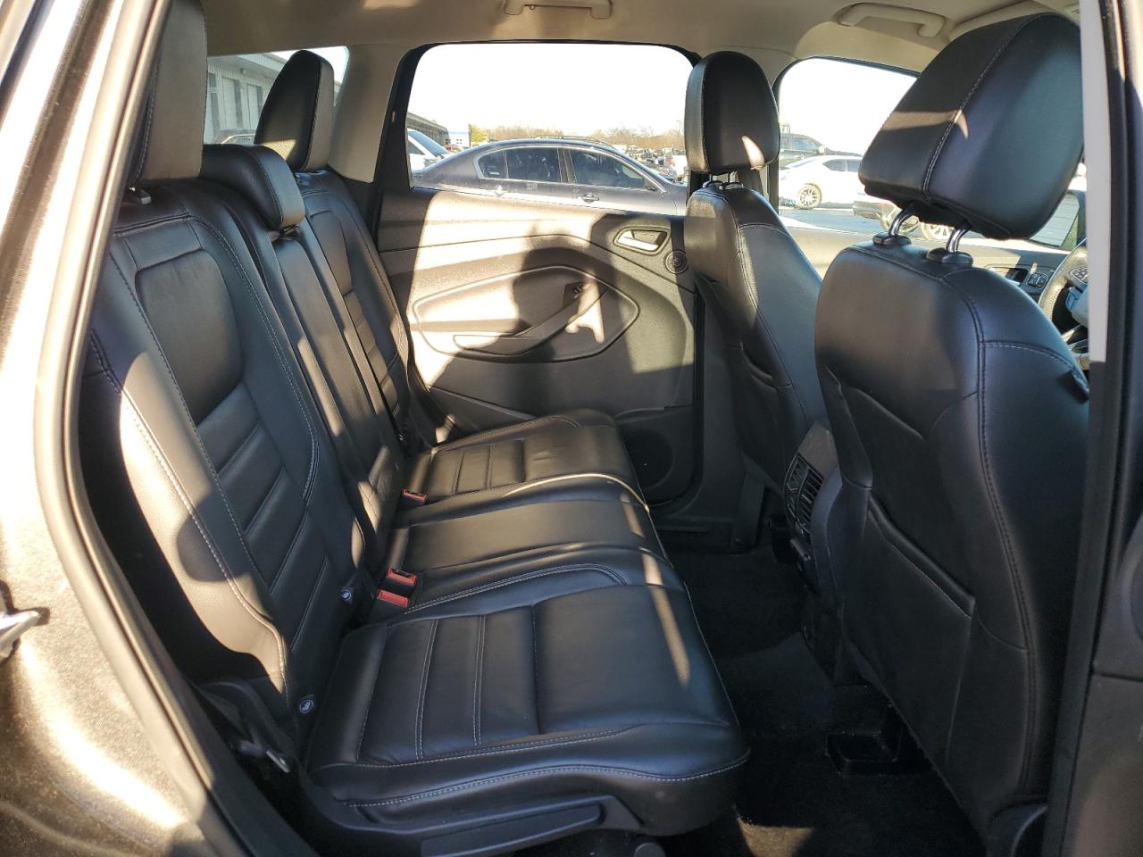 2017 Ford Escape Titanium VIN: 1FMCU0J95HUA63870 Lot: 92450985