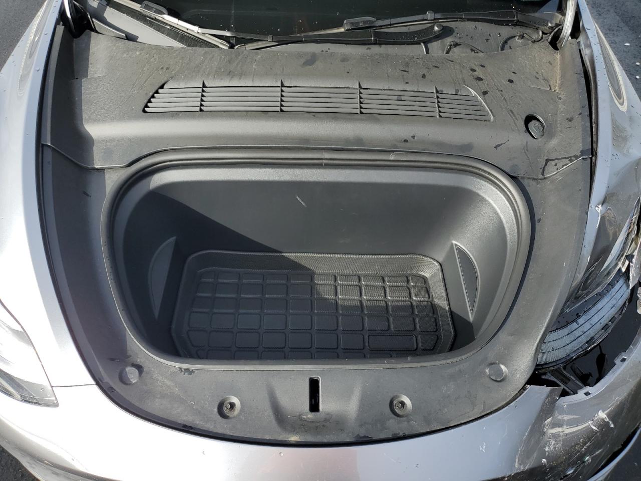 2025 Tesla Model Y VIN: 7SAYGDEF8SF302193 Lot: 91138505