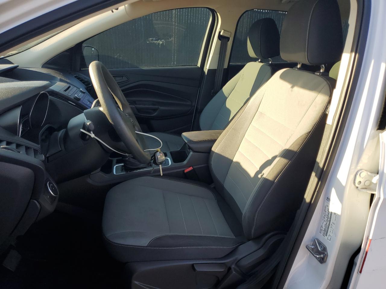 2017 Ford Escape S VIN: 1FMCU0F76HUC98172 Lot: 92814335