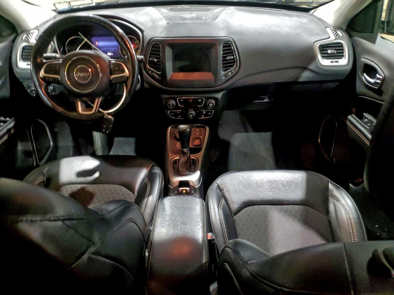 2019 Jeep Compass Latitude VIN: 3C4NJDBB5KT593613 Lot: 94304895