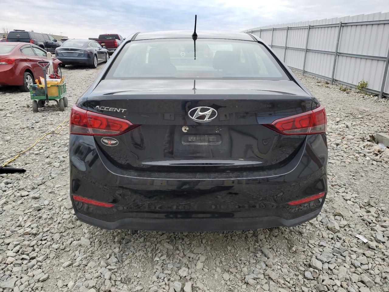 2020 Hyundai Accent Se VIN: 3KPC24A62LE121710 Lot: 89711255
