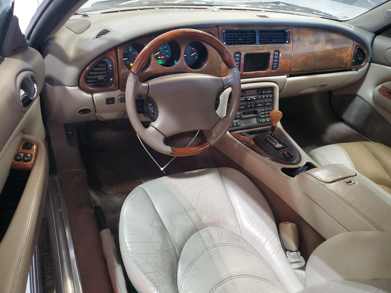 2001 Jaguar Xkr VIN: SAJDA42BX1PA21861 Lot: 92357555