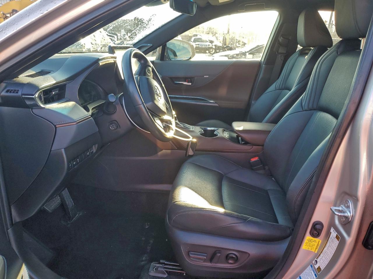 2021 Toyota Venza Le VIN: JTEAAAAH1MJ061879 Lot: 93919775