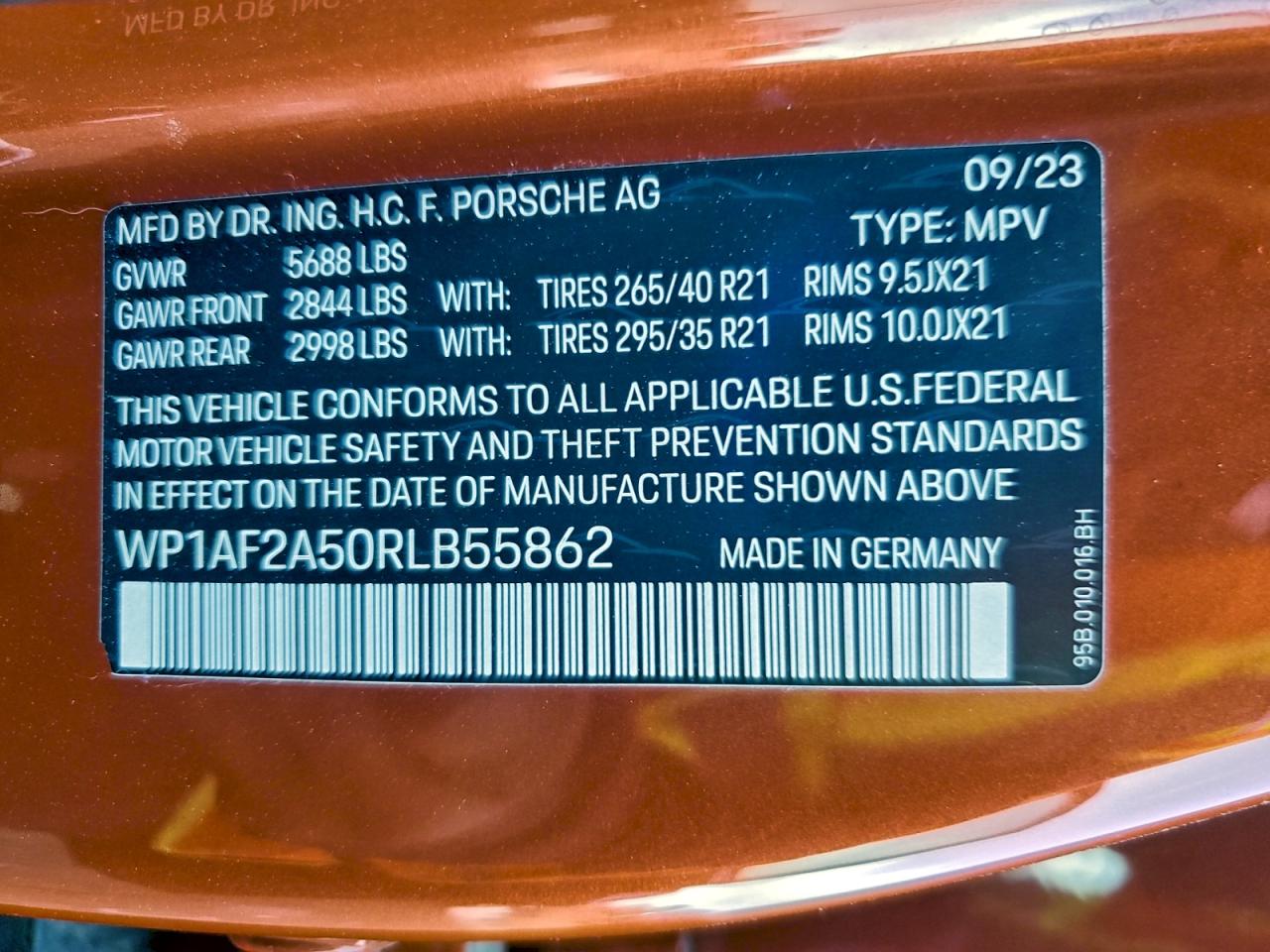 2024 Porsche Macan Gts VIN: WP1AF2A50RLB55862 Lot: 94324585