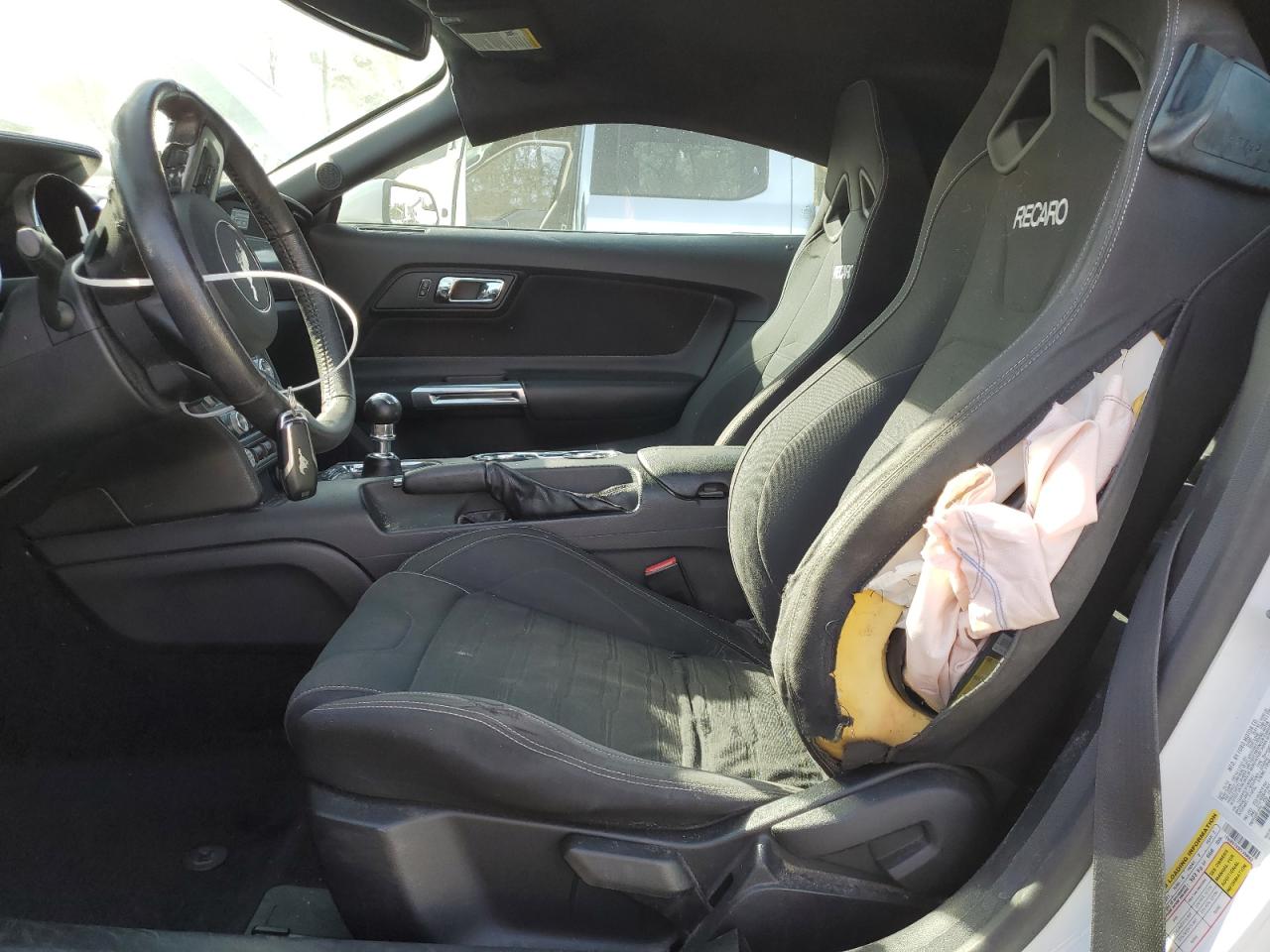 2015 Ford Mustang VIN: 1FA6P8TH3F5309663 Lot: 90684045