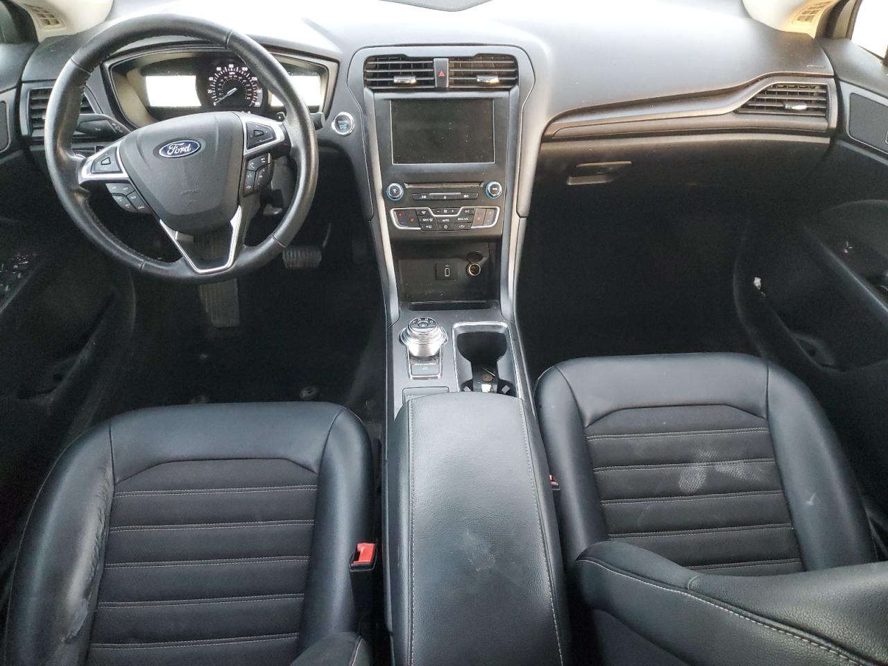 2018 Ford Fusion Se VIN: 3FA6P0HD3JR175587 Lot: 92636865