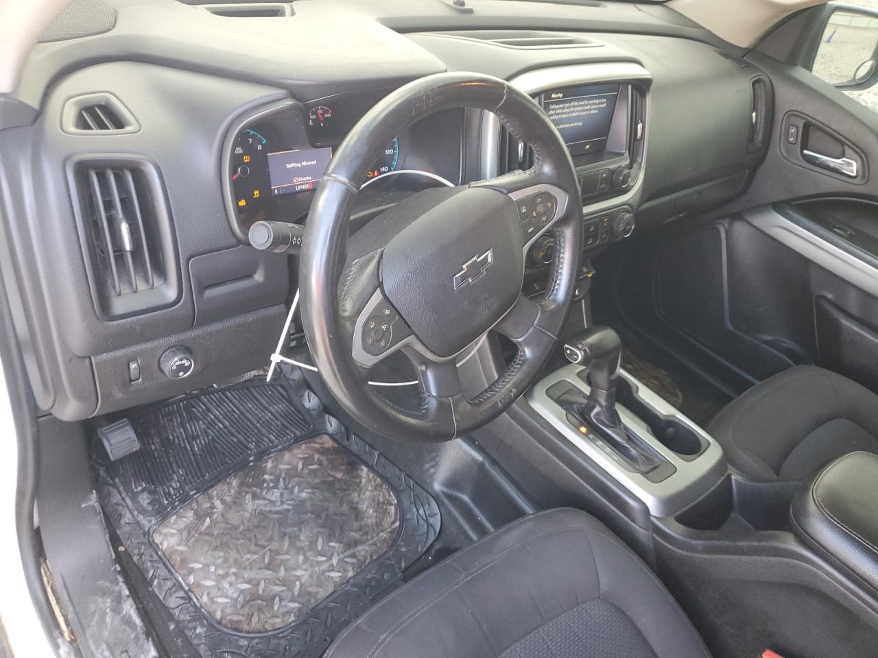 2020 Chevrolet Colorado Lt VIN: 1GCHSCEAXL1181395 Lot: 92301575