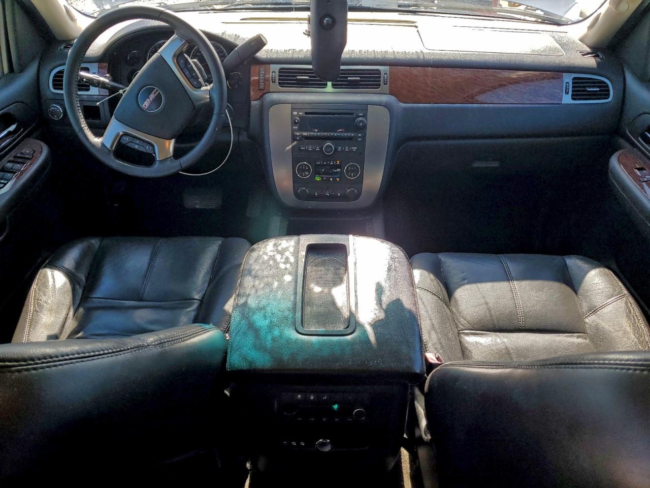 2007 GMC Yukon Xl C1500 VIN: 1GKFC16097J276829 Lot: 94635335