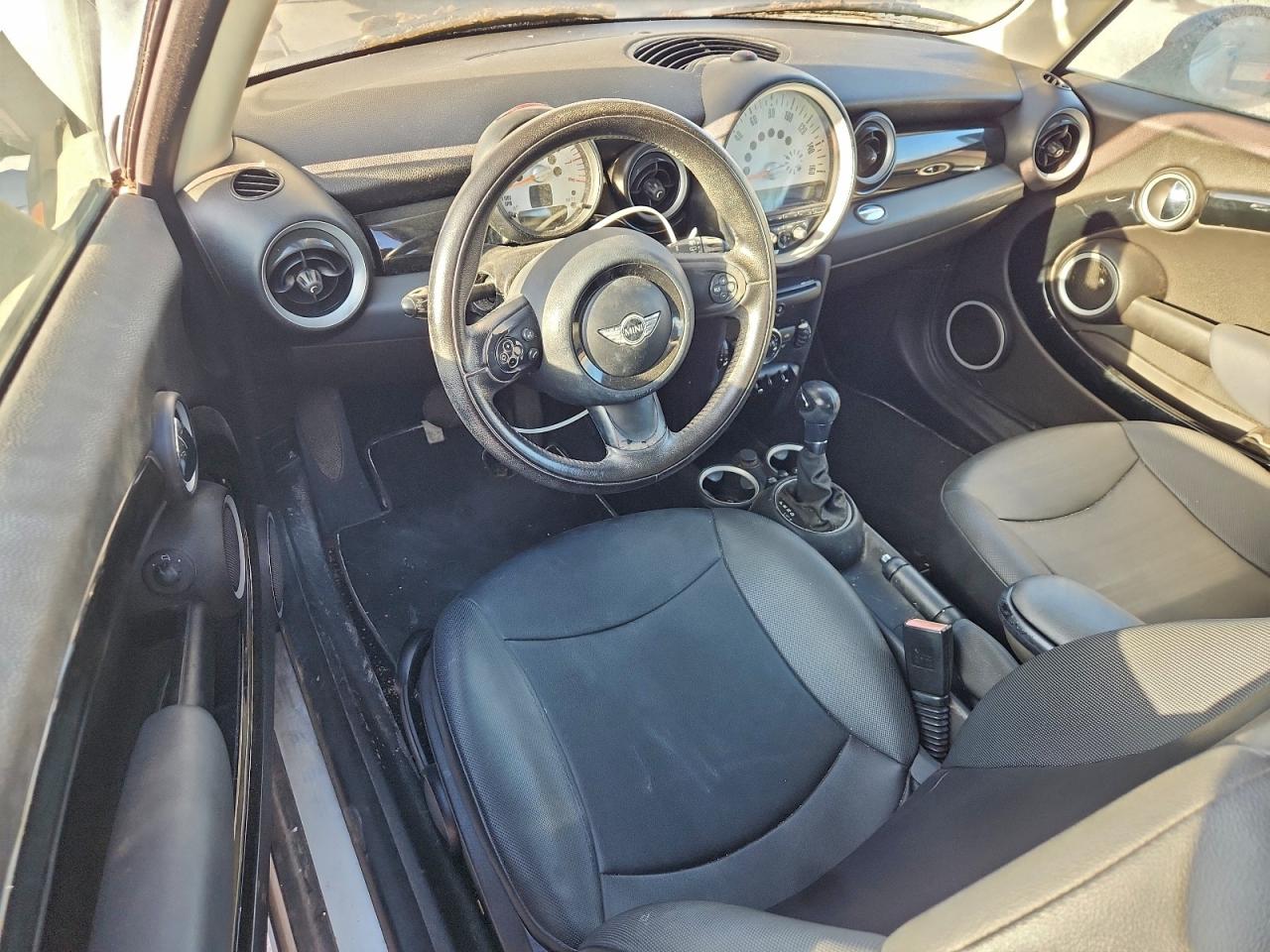 2012 Mini Cooper VIN: WMWSU3C55CT259041 Lot: 92326965