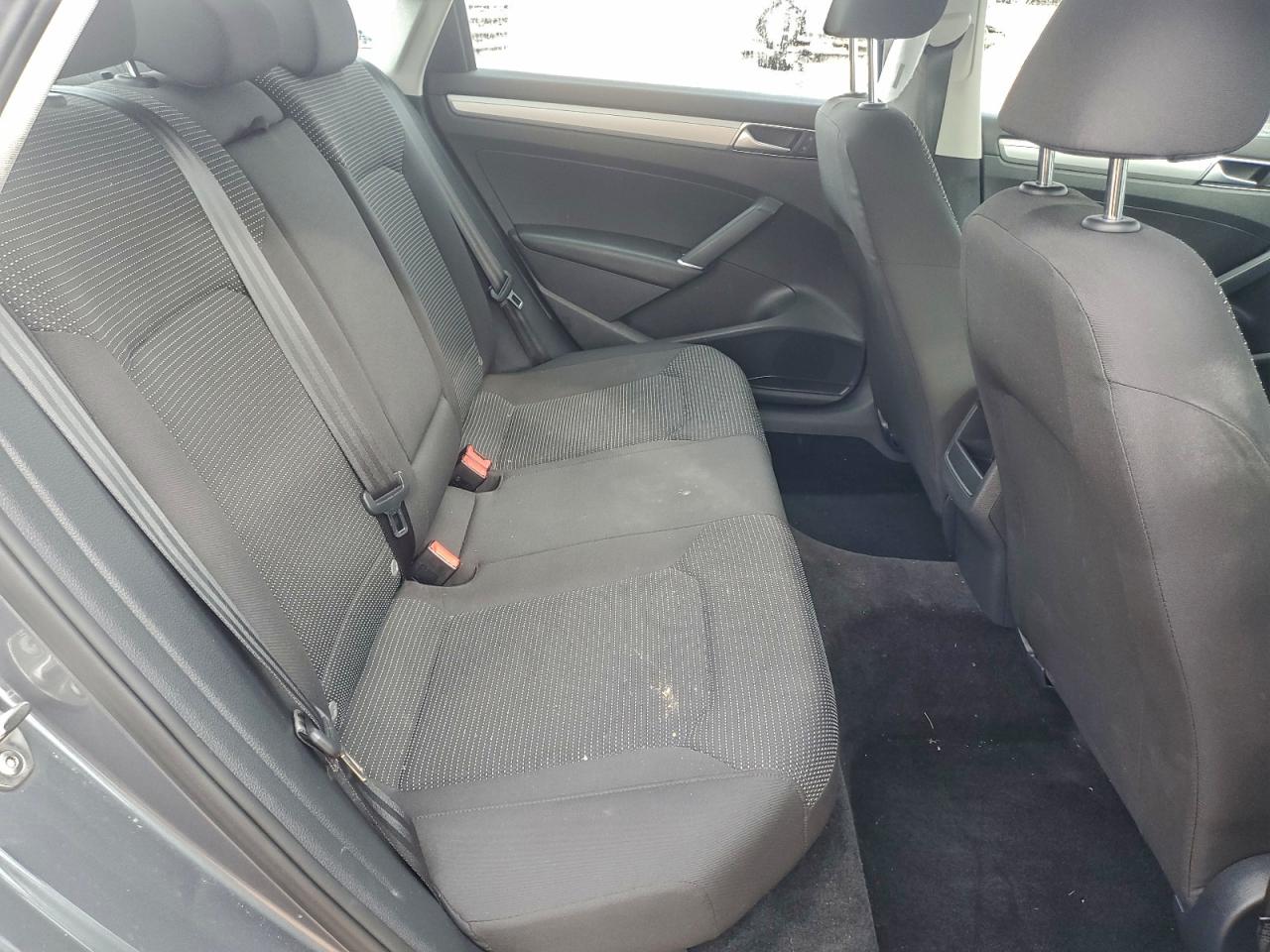 2016 Volkswagen Passat S VIN: 1VWAT7A30GC007503 Lot: 93185155