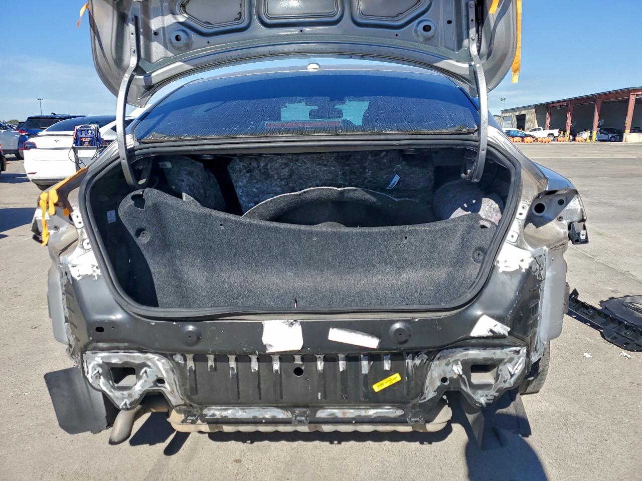 2015 Chrysler 200 Limited VIN: 1C3CCCAB9FN554711 Lot: 91859335